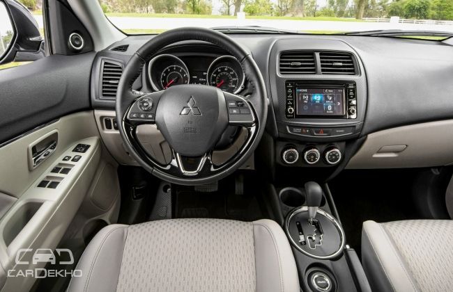 Mitsubishi Pajero Sport interior View
