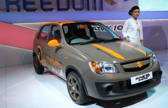 Live Images From The Maruti Suzuki Stand Auto Expo Cardekho Com