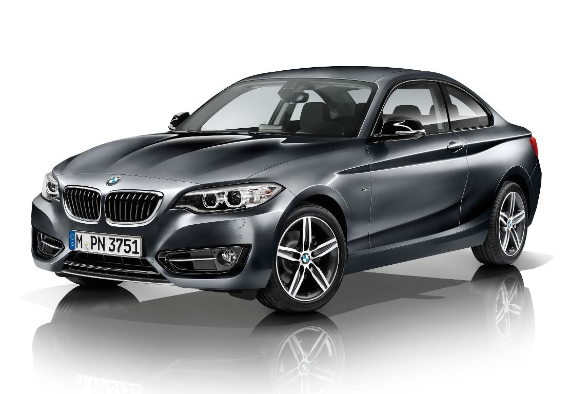 BMW 2 Series Coupe gets 3cylinder
