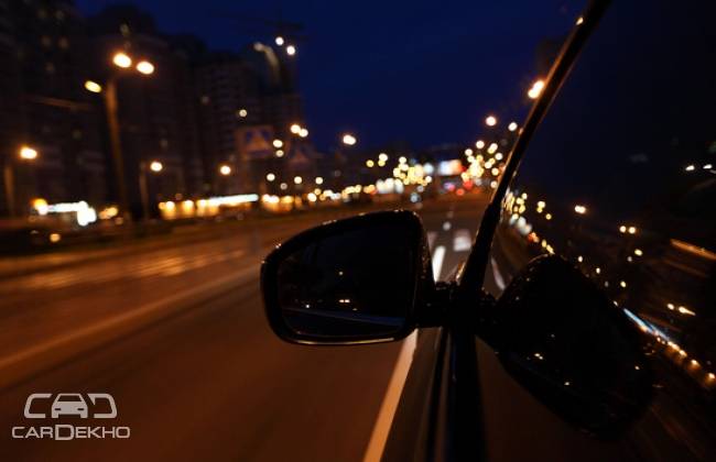  mirrors properly to reduce blind spots and glare from vehicles behind