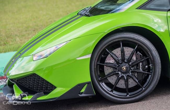 Lamborghini Huracan gets new accessories; Looks even hotter!