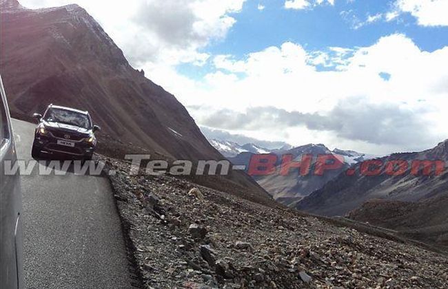 Tata Hexa spotted on Manali-Leh highway, to launch during Diwali