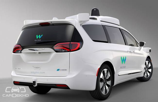 Waymo-FCA Pacifica Hybrids